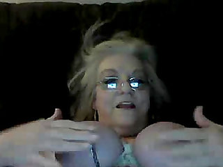 Addicted granny masturbates on livecam